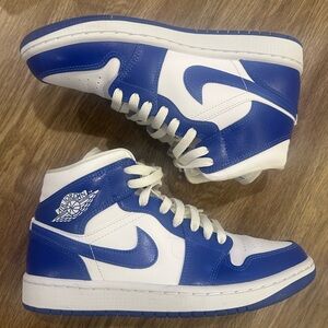 Nike Air Jordan 1 Kentucky Blue Sneakers